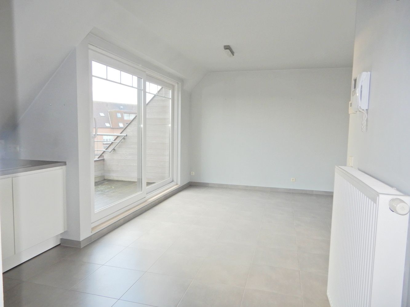 Appartement te Oostrozebeke. foto 9