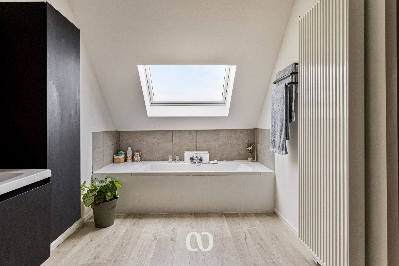 Ruime, gerenoveerde woning op prachtige ligging foto 20