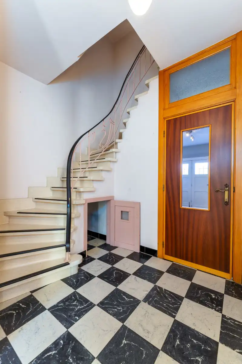 Ruime rijwoning met garage te koop nieuwpoort stad foto 8