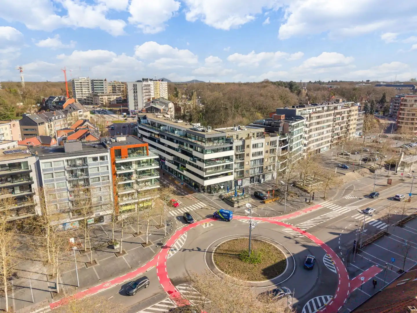 Exclusief penthouse met ruim terras, 2 slpk, dubbele autostaanplaats, centrum Genk foto 44