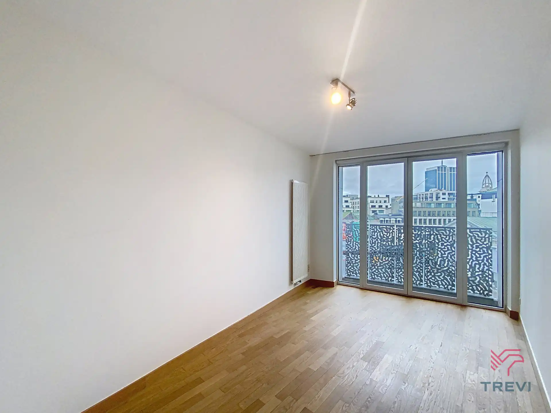 2 SLAAPKAMER APPARTEMENT IN HET CENTRUM VAN BRUSSEL foto 7