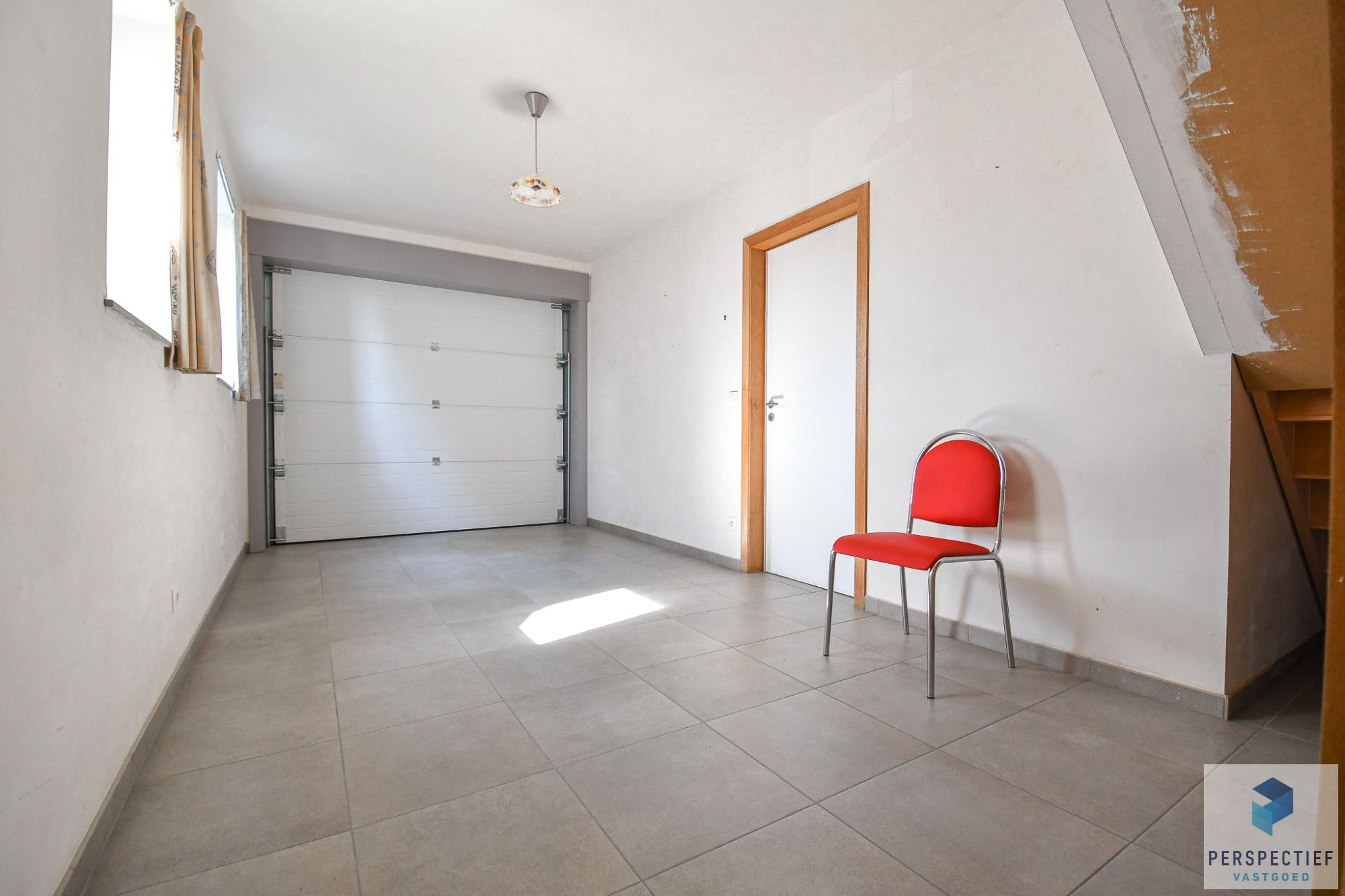 Recente woning (2015) met tuin, garage in een rustige omgeving te Sint-Joris foto 8