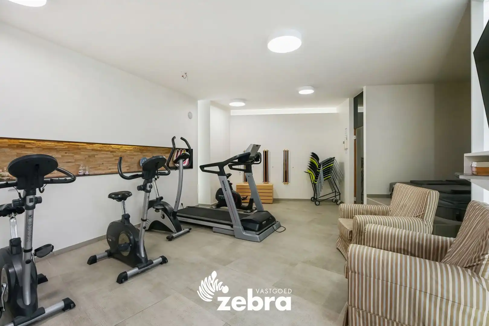 Moderne serviceflat met prachtig zicht op de Leie en autostaanplaats te Deinze! foto 22