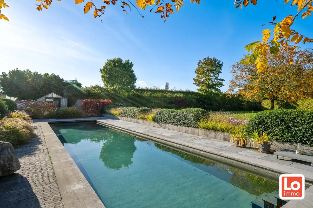IN OPTIE! Mooie villa met prachtige tuin en zwembad foto 29