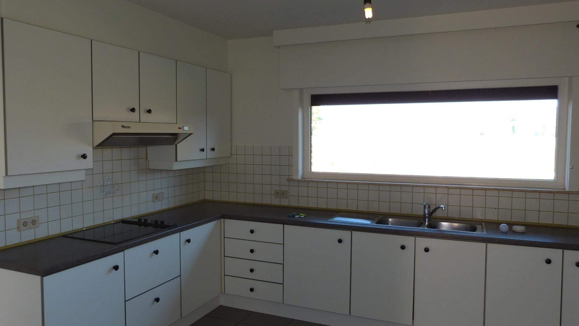 Alleenstaande woning met garage en tuin - rustige ligging foto 11