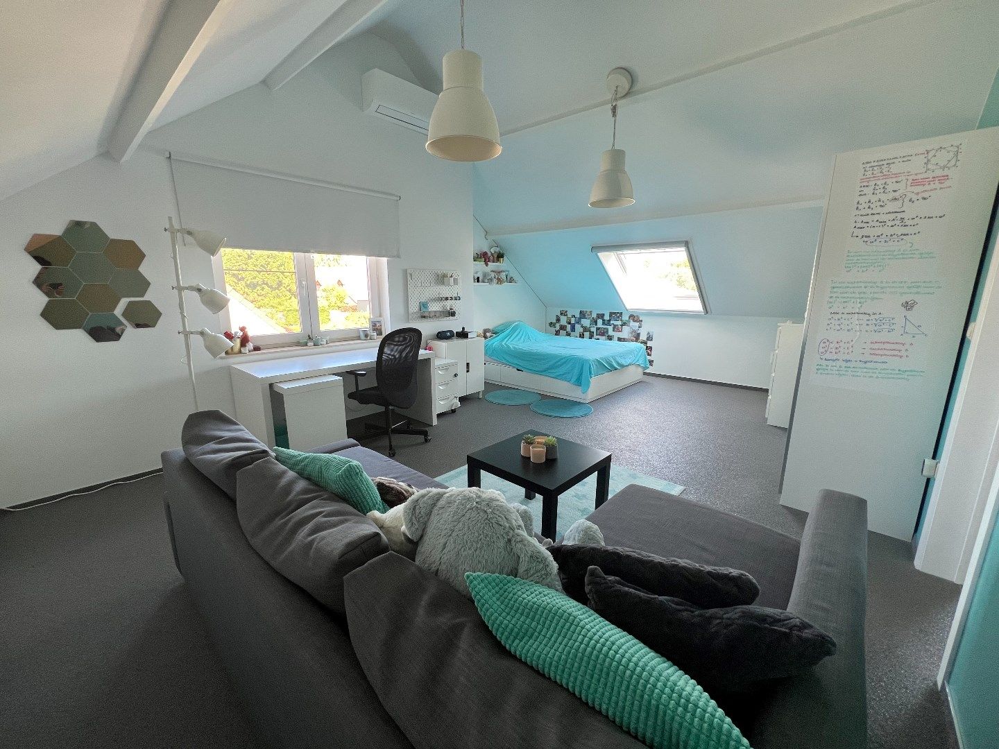 Prachtige moderne woning op toplocatie met 4 slpks, garage, tuin en terras foto 10