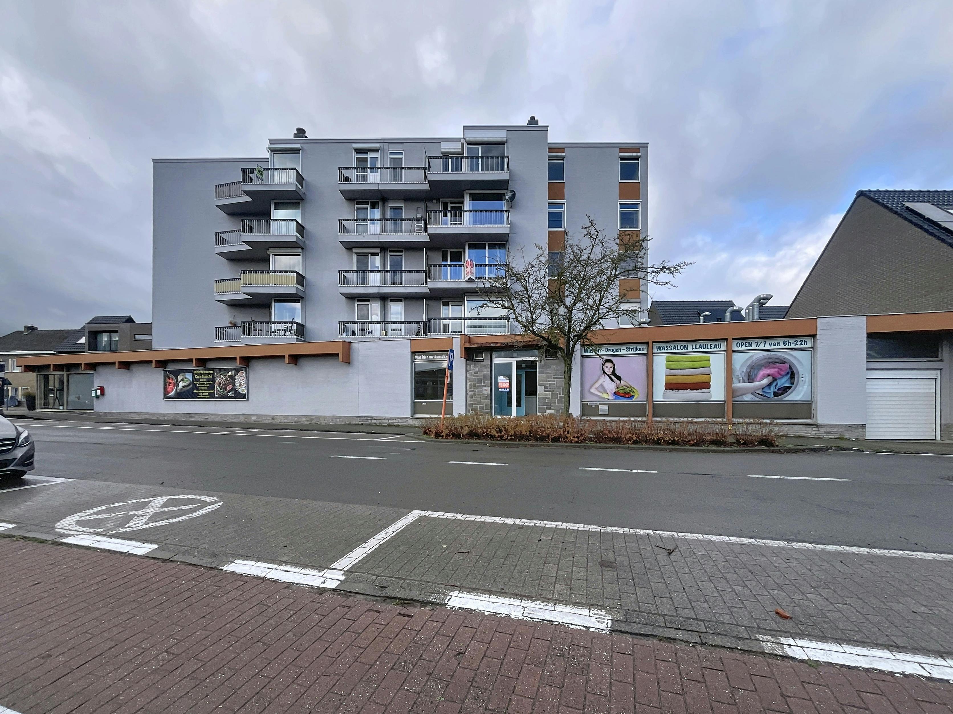 Appartement met 2 slaapkamers en garage te koop in Waarschoot foto 22