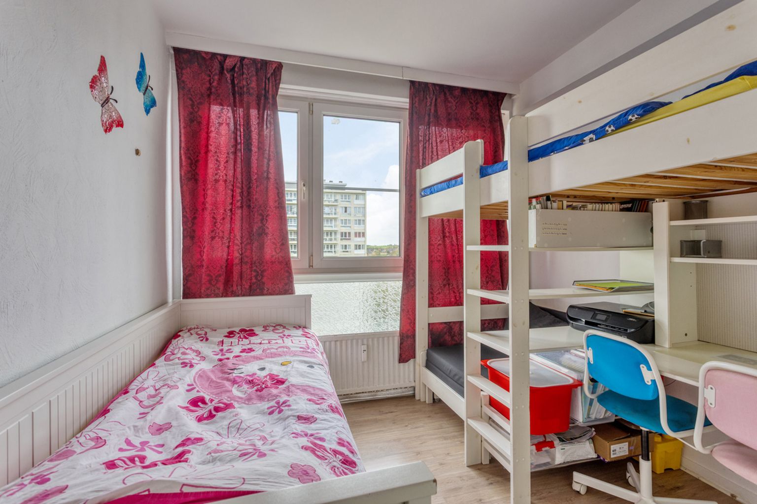 Instapklaar 2 slaapkamer appartement met prachtig uitzicht  foto 10