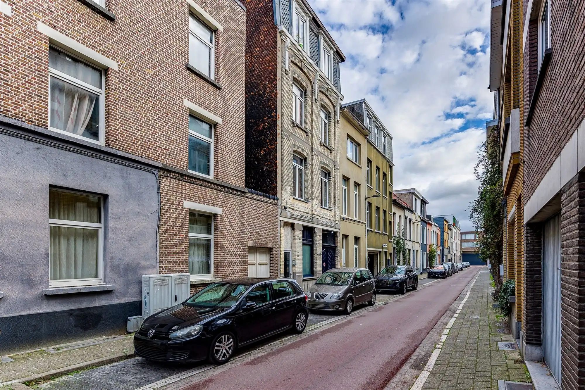 Karaktervolle woning met 4-6 slk garage en mogelijkheden foto 19