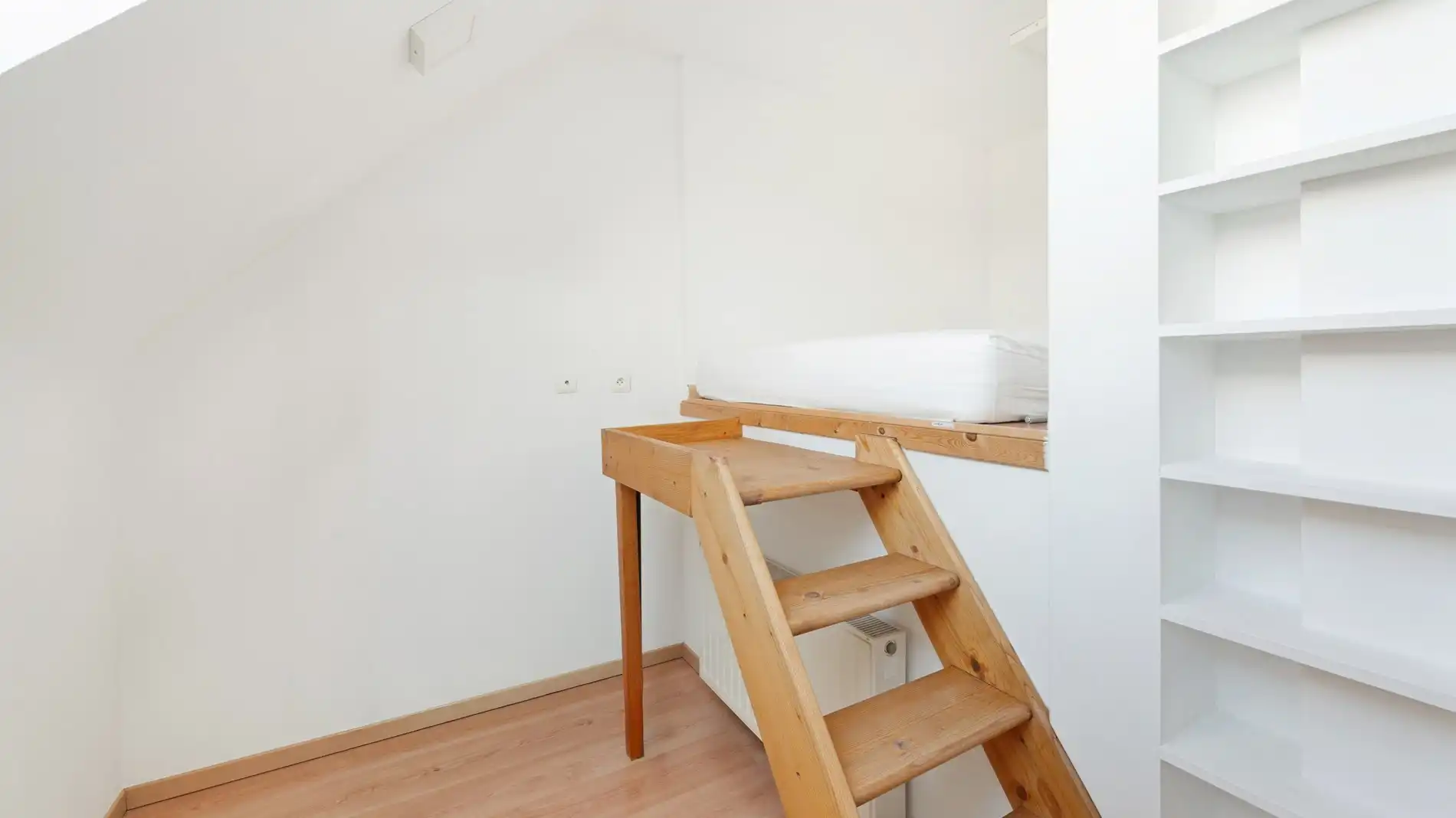 Ruim duplex appartement met zonnige terrassen in hartje Knokke foto 17