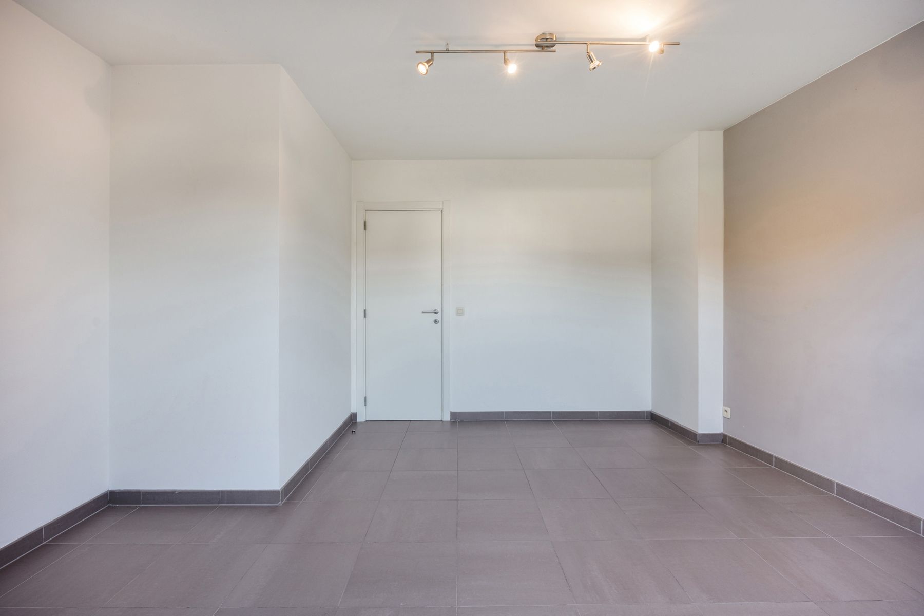Instapklaar appartement met 3 slaapkamers in Teralfene foto 12