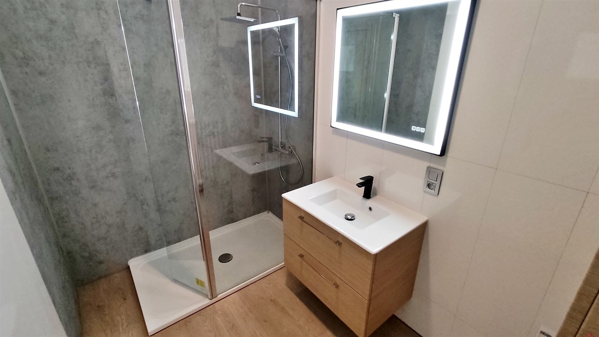 Ruim appartement in mooie omgeving foto 10