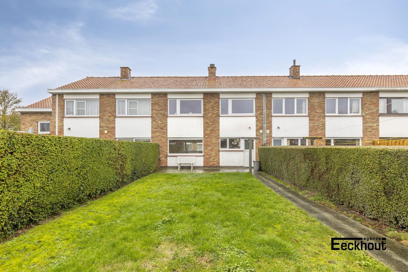 Gezellige rijwoning met ruime tuin op gegeerde locatie! foto 18