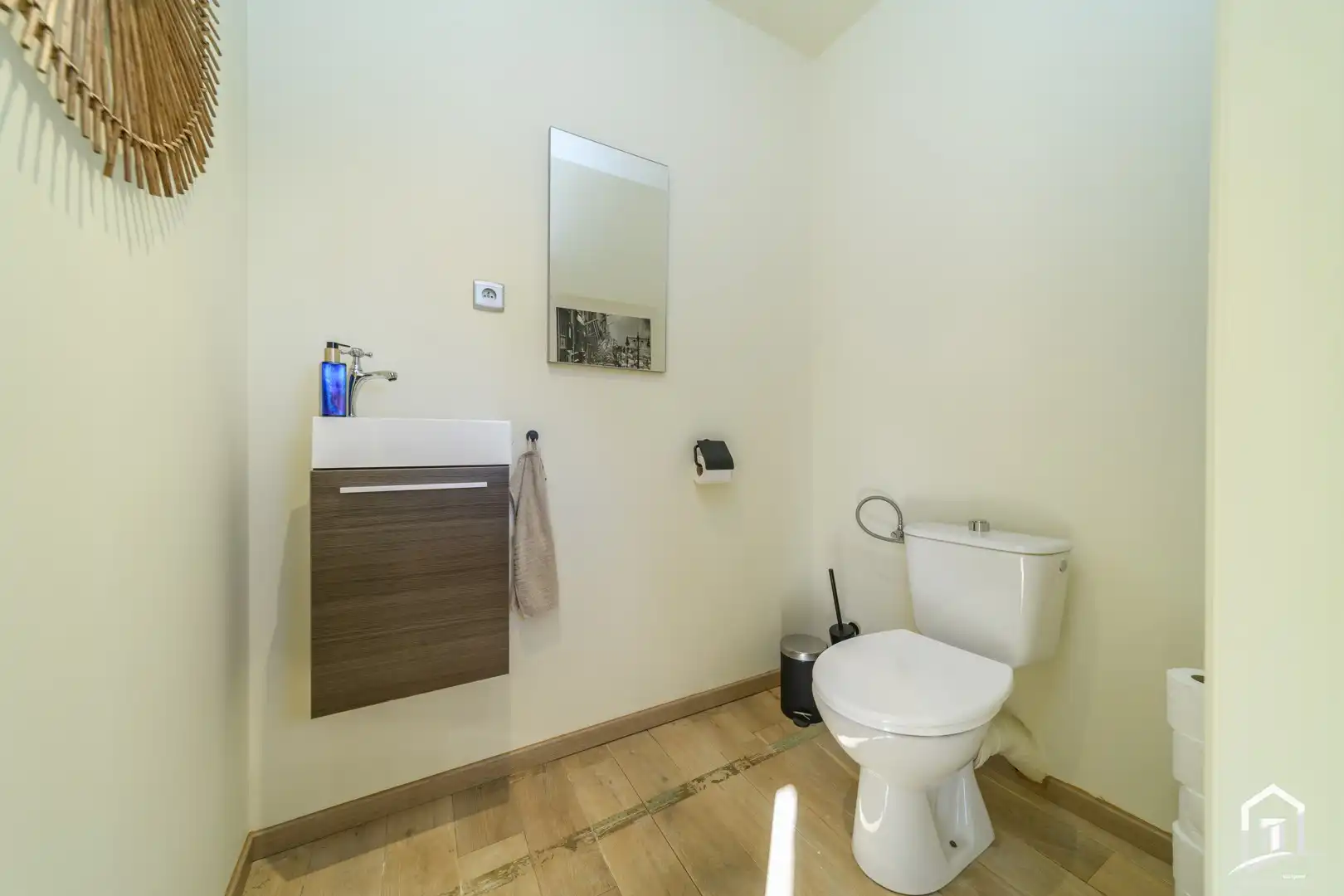 Ruim en instapklaar appartement met 3 slaapkamers nabij centrum Aalst foto 10