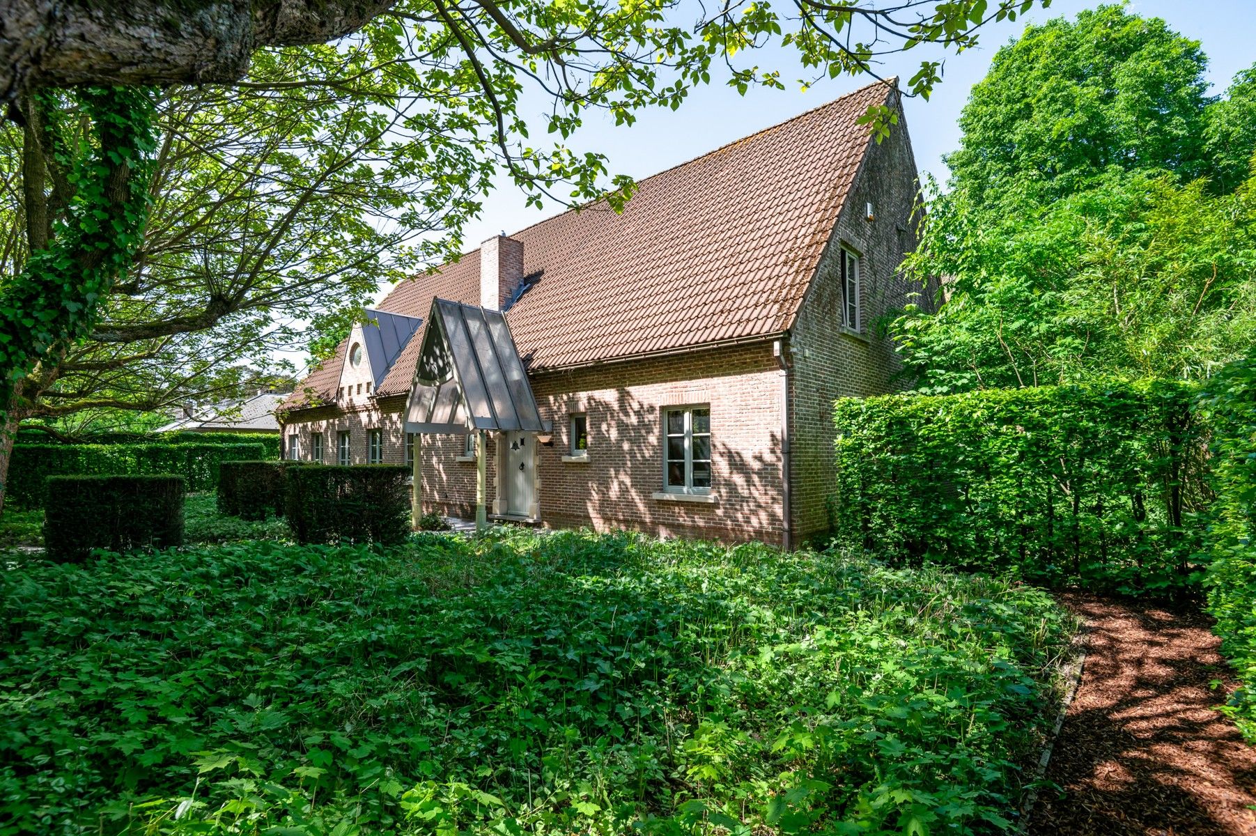 Ruime villa op toplocatie foto 25