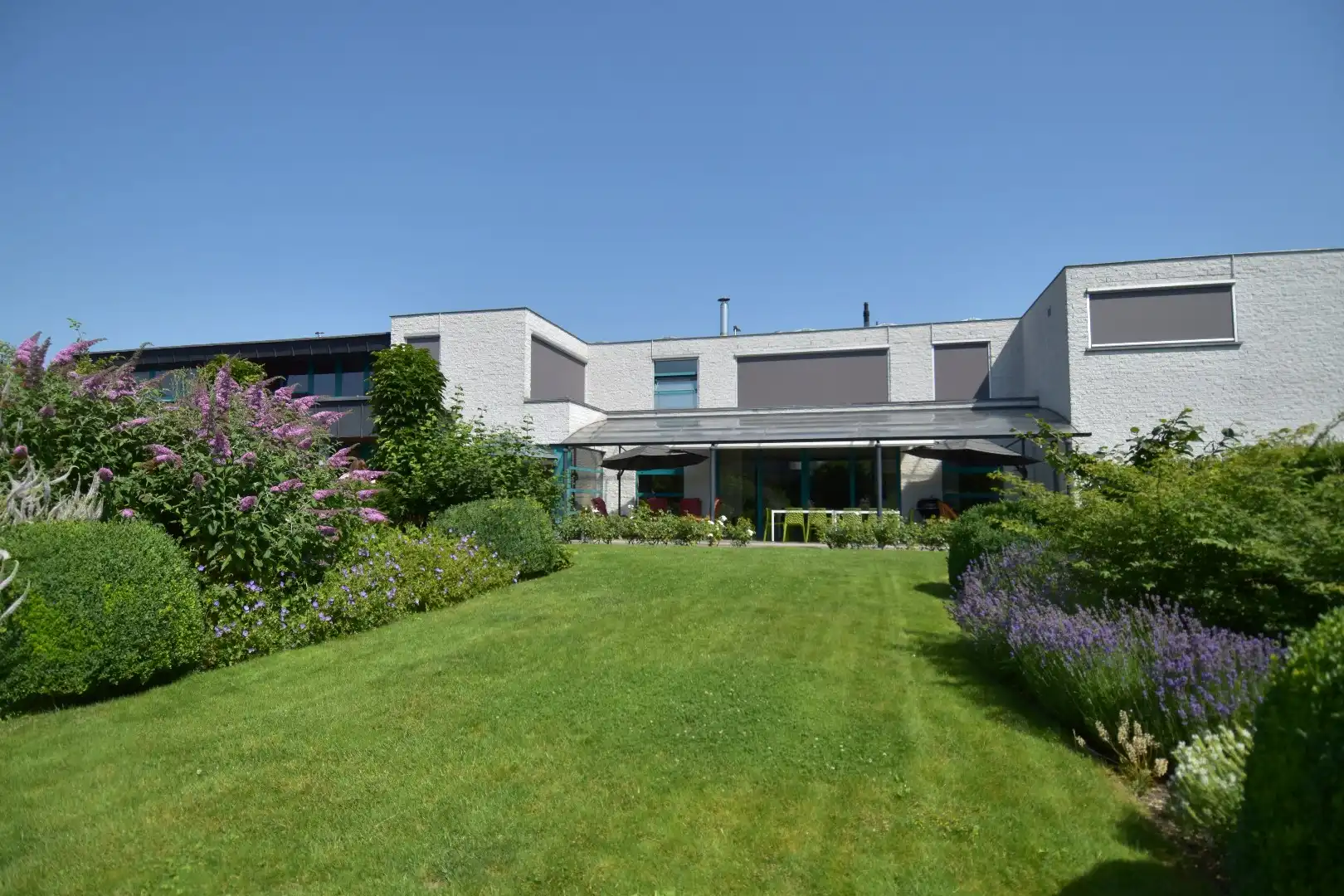 Uitzonderlijk vastgoed te koop op een zeer royaal perceel (2103 m²) in Gullegem foto 22