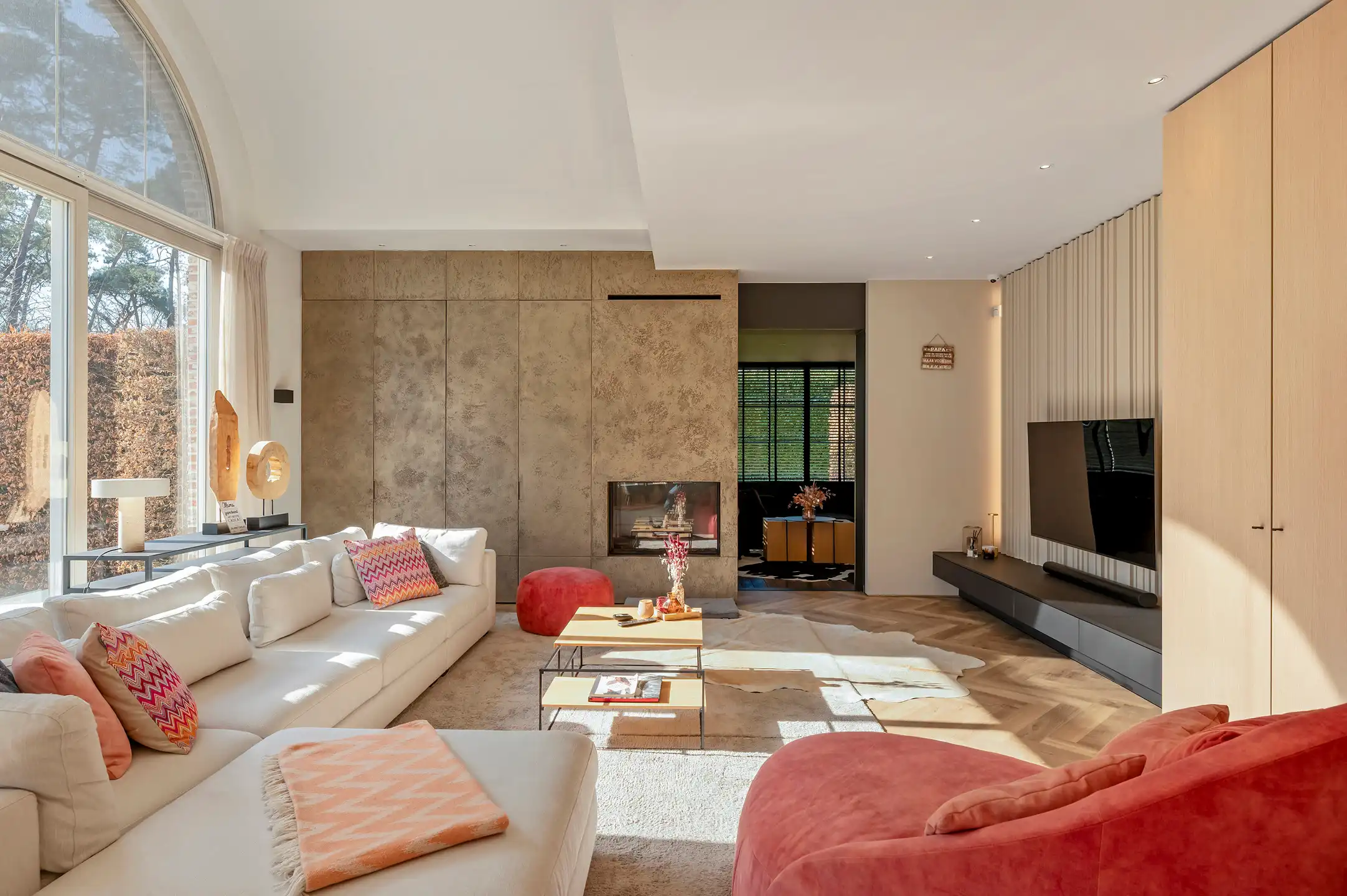 Topvilla met paardenaccomodatie, infinity-pool en 2e woning! foto 11