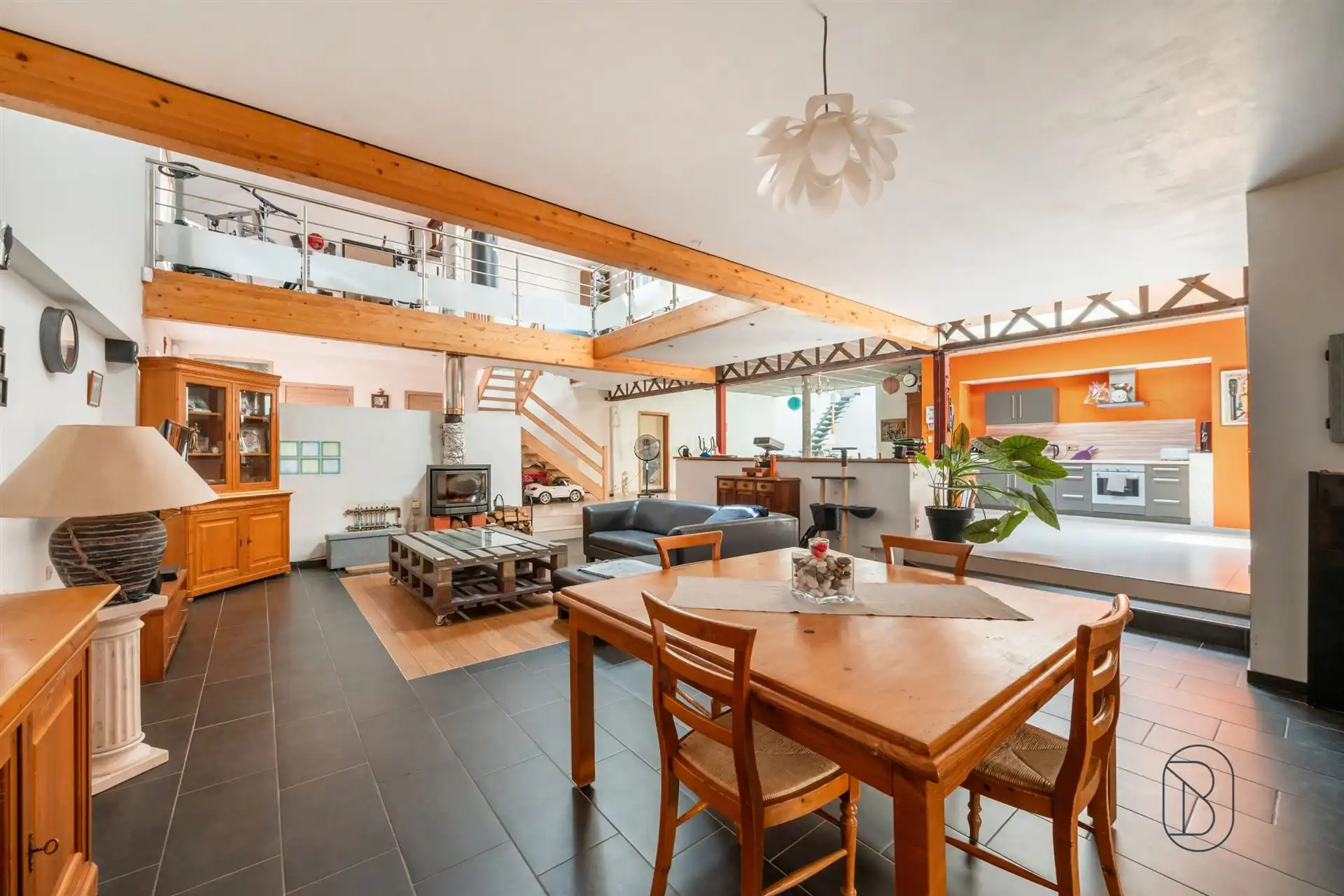 Loft met loods in Dottenijs foto 6