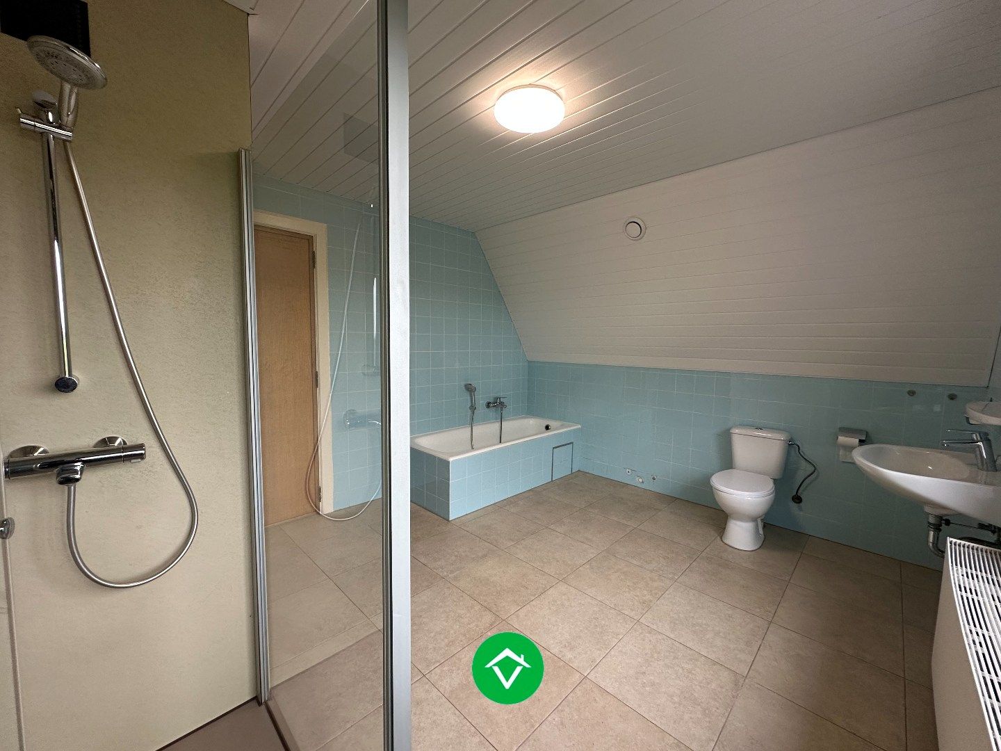 Gezellige gezinswoning met landelijke zichten te huur in Vladslo foto 19