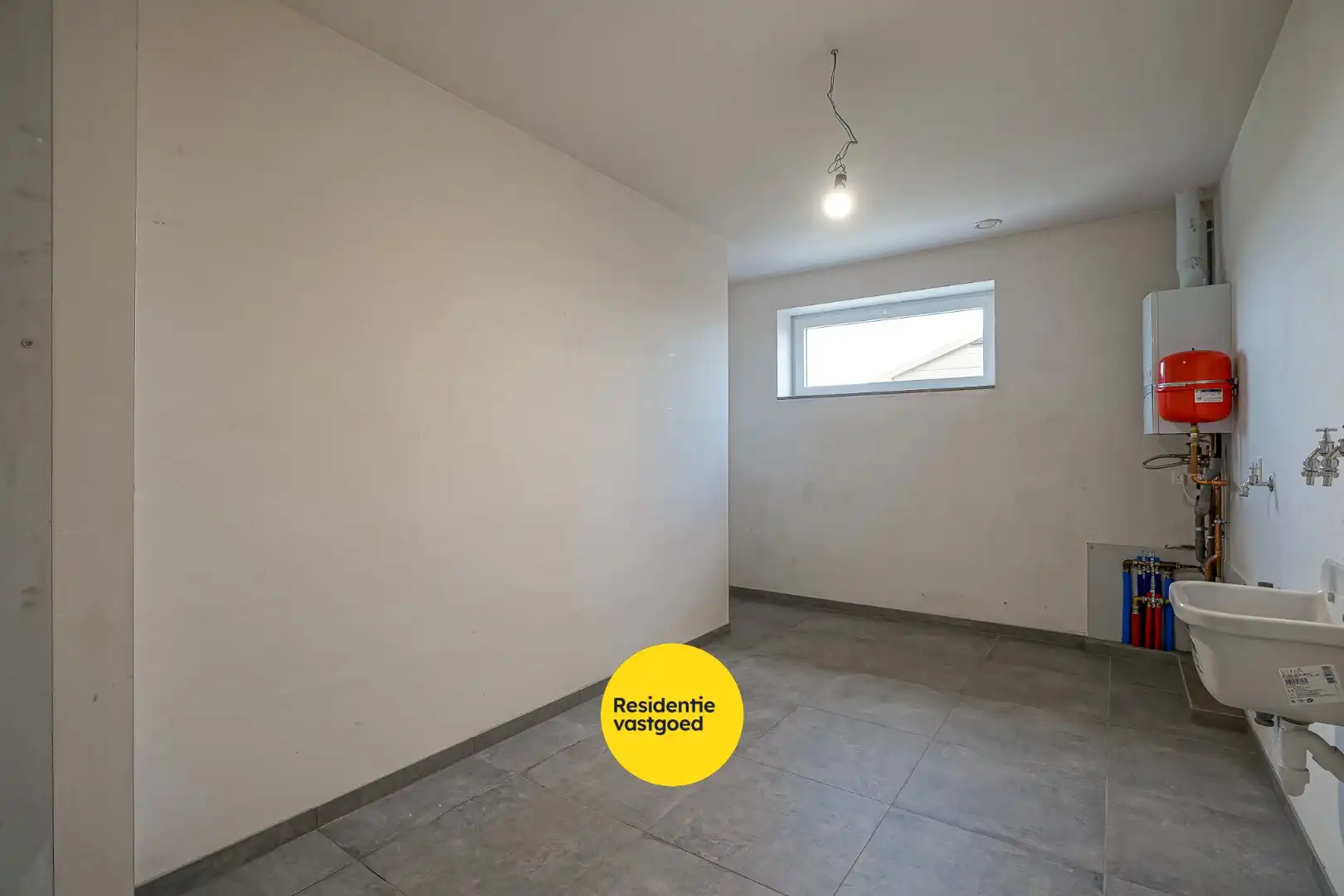Halfopen woning met 3 slaapkamers te huur in Aartrijke foto 8