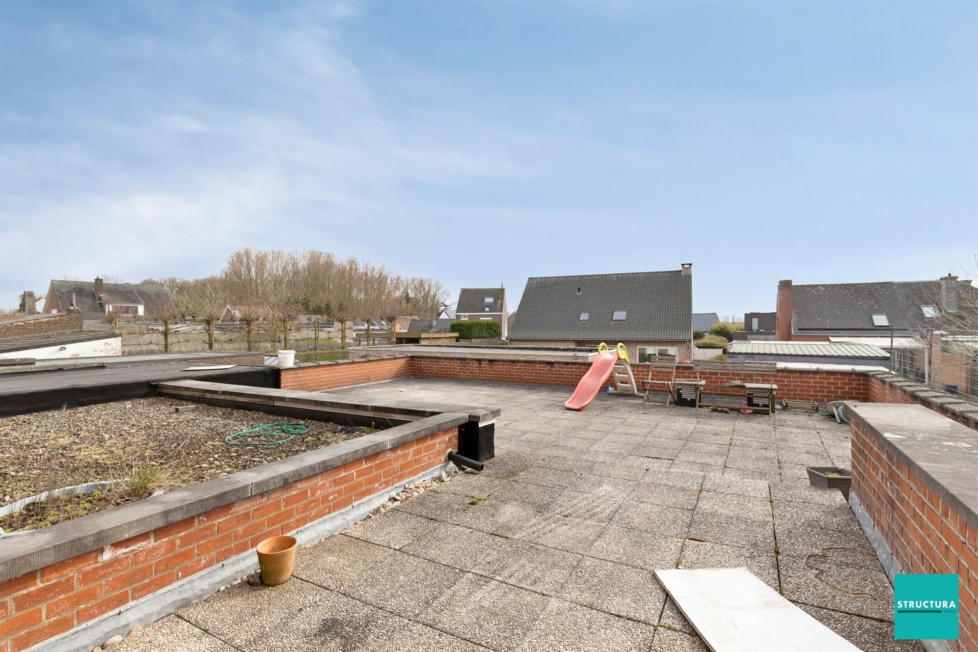 Appartement met garage en zeer groot terras foto 14
