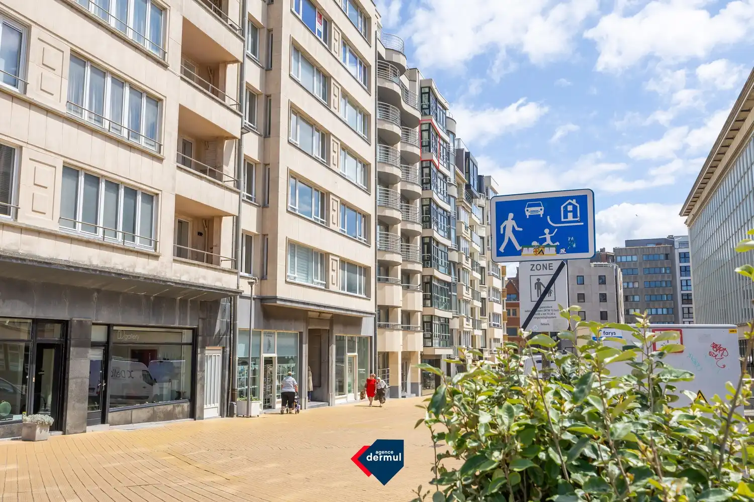 RESIDENTIE FABIOLA foto {{pictureIndex}}