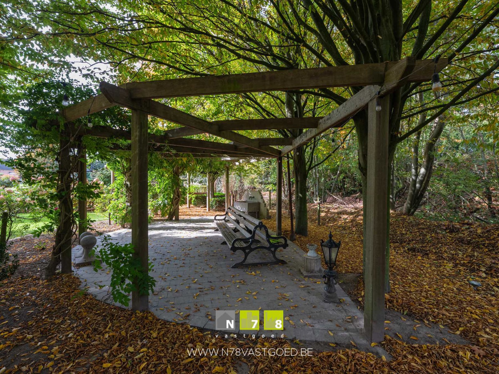 VRIJSTAANDE WONING MET EEN PRACHTIGE BUITENBELEVING foto 40