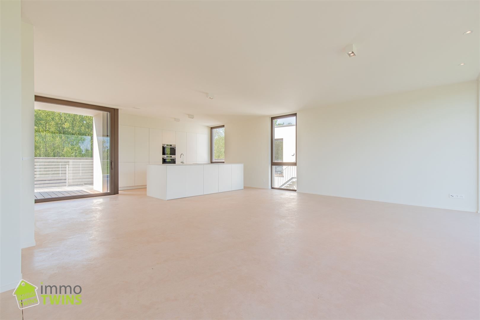 Uitzonderlijke penthouse op toplocatie te Sint-Onolfsdijk foto 3
