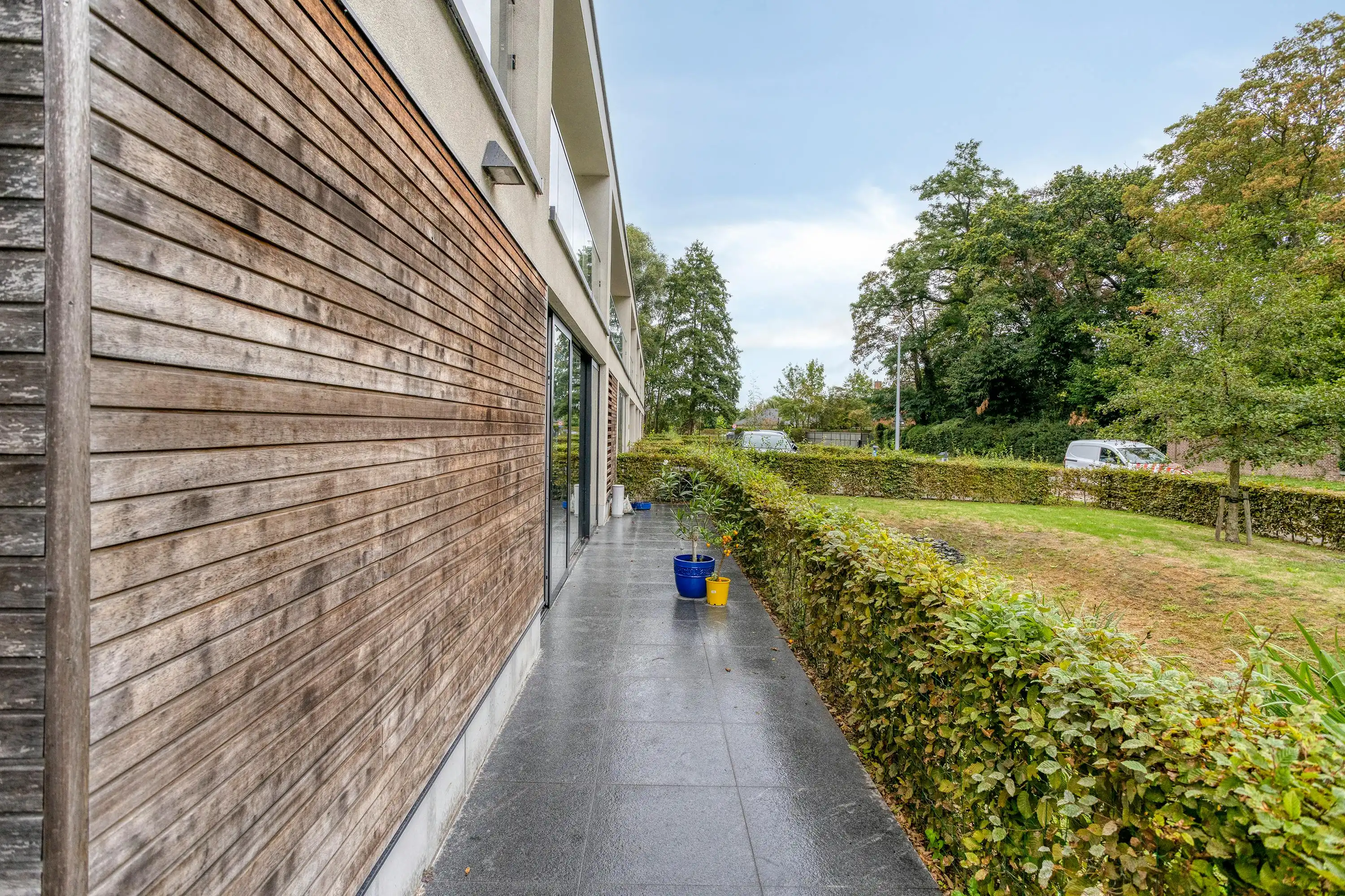 Recent appartement op centrale ligging te koop in Olsene foto 14