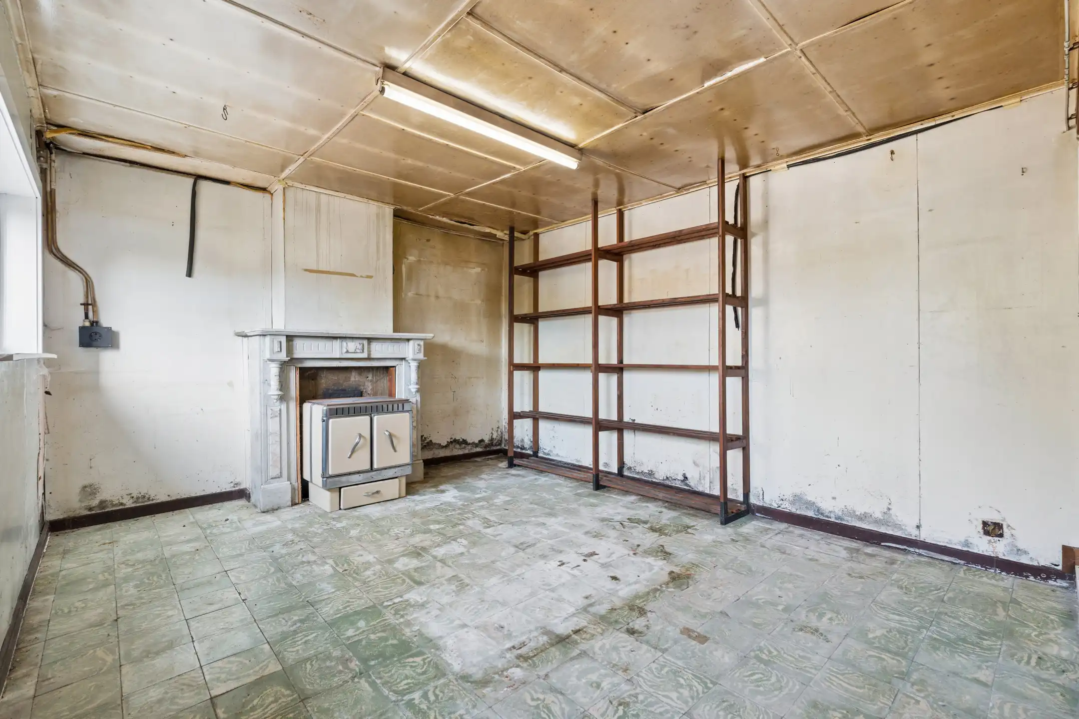   Te renoveren woning op rustige ligging  foto 16