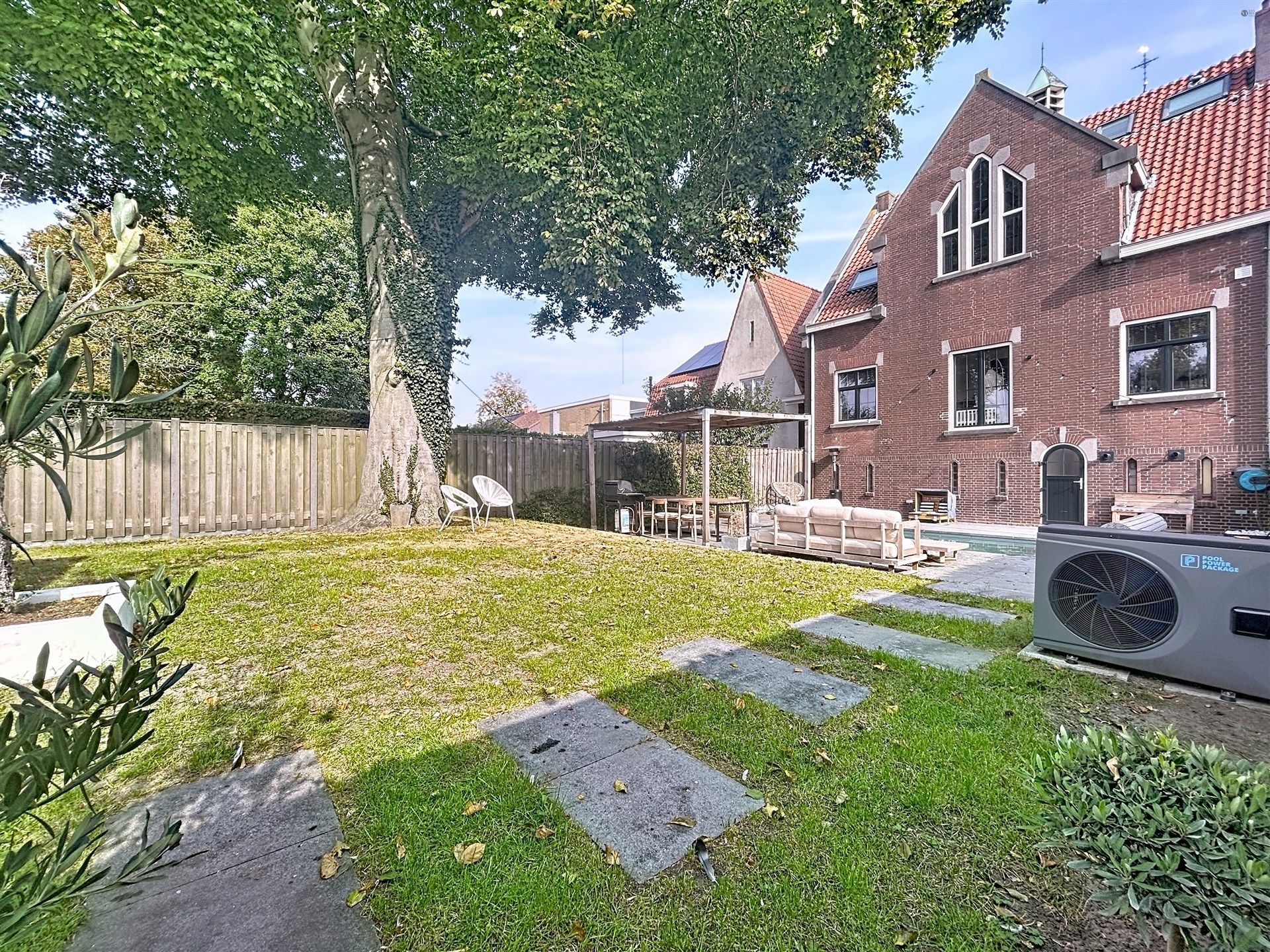 Historisch wonen in Clinge: oud-gemeentehuis met uniek karakter (400m²) foto 29