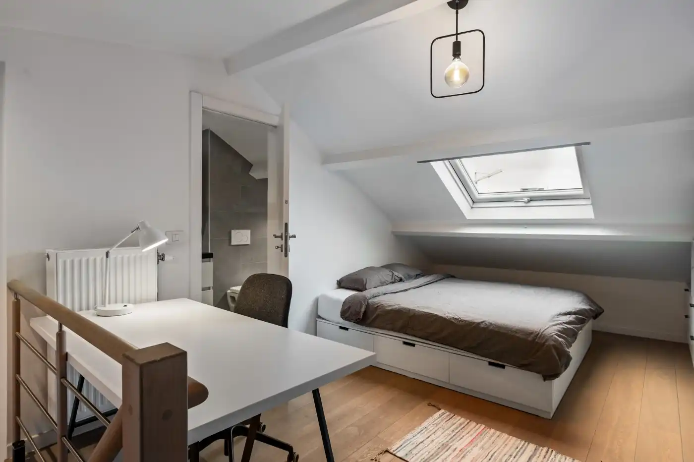 Instapklaar duplex-app. op 3e verd. met 1 slpk. en kelderberging foto 23