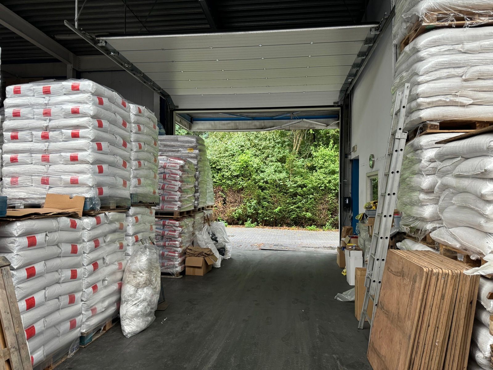 Multifunctioneel bedrijfsgebouw Boechout te koop foto 7