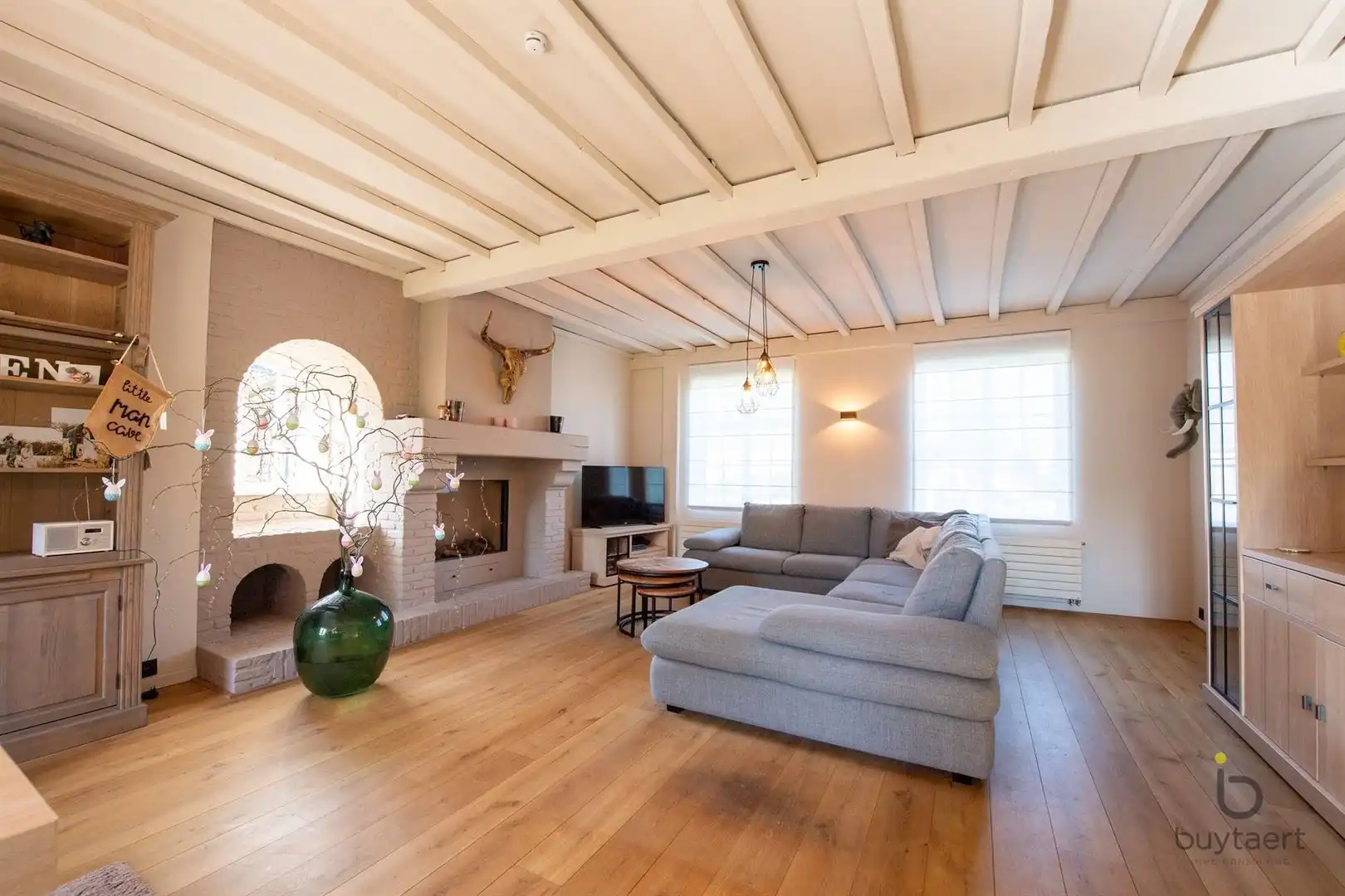  KARAKTERVOLLE WONING MET VIJF SLAAPKAMERS EN TUIN! foto 3