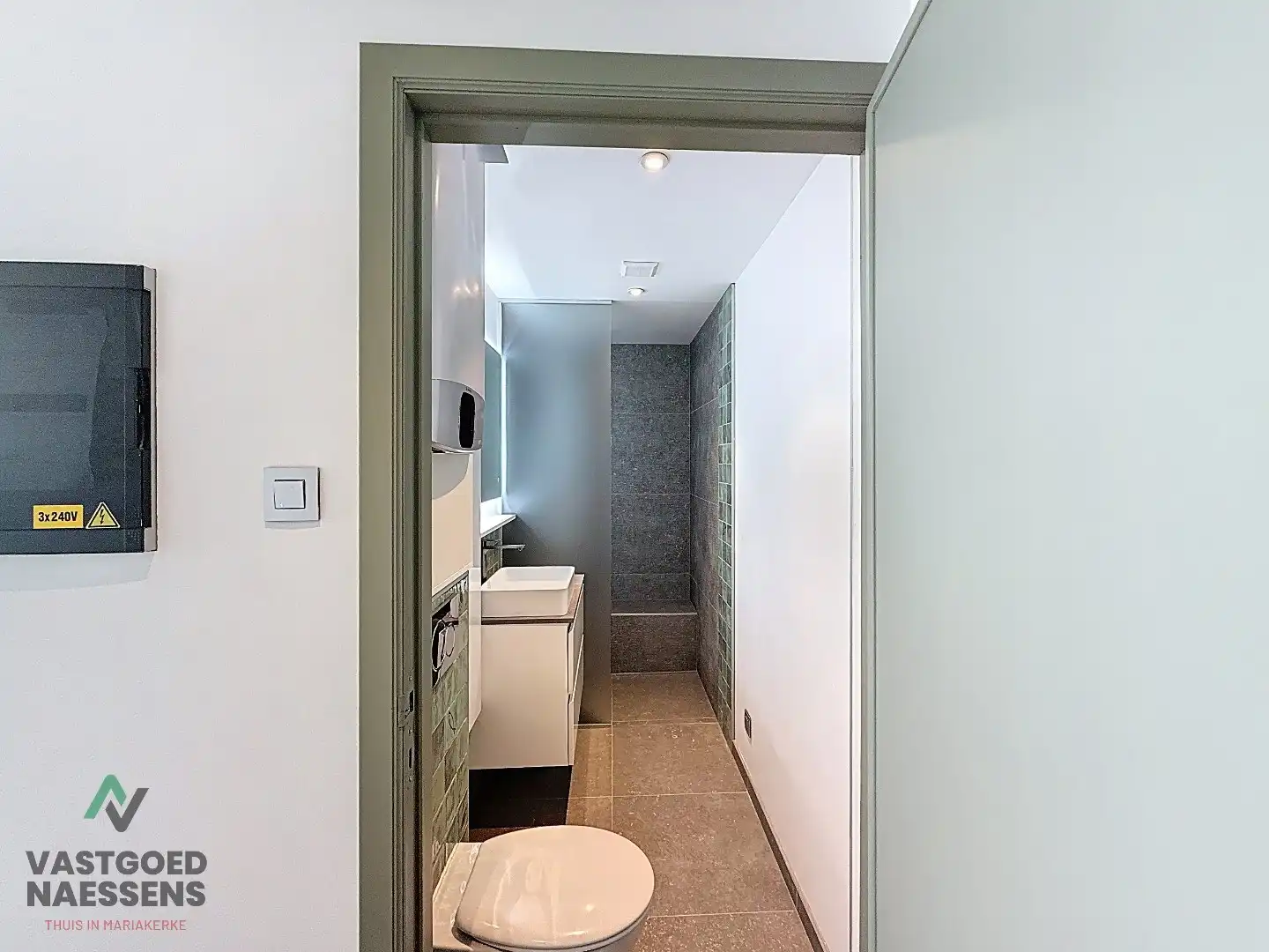 GERENOVEERDE STUDIO MET ZICHT OP ZEE foto 10