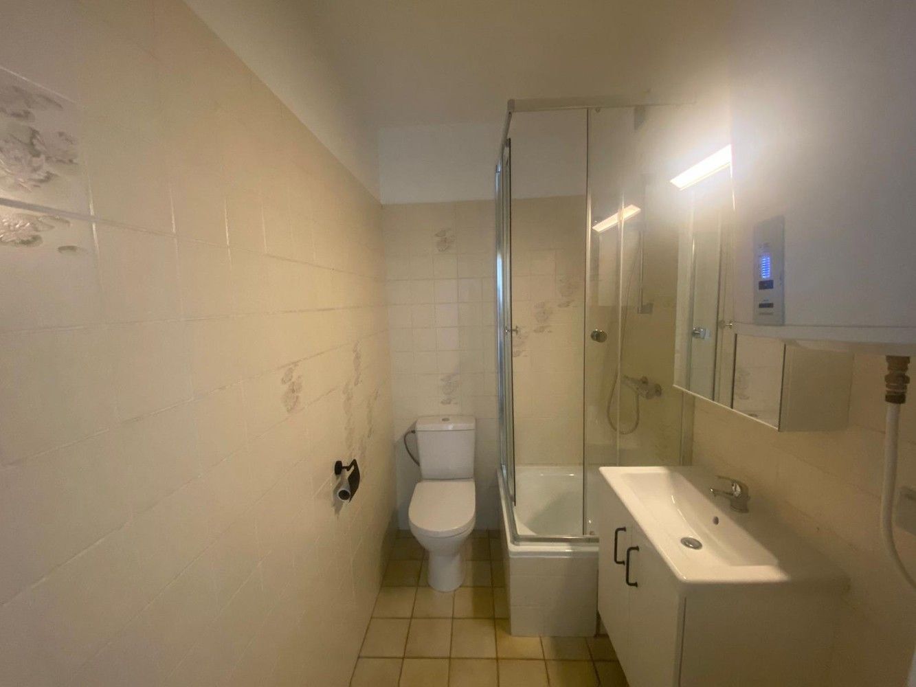 INSTAPKLAAR APPARTEMENT MET TERRAS foto 6