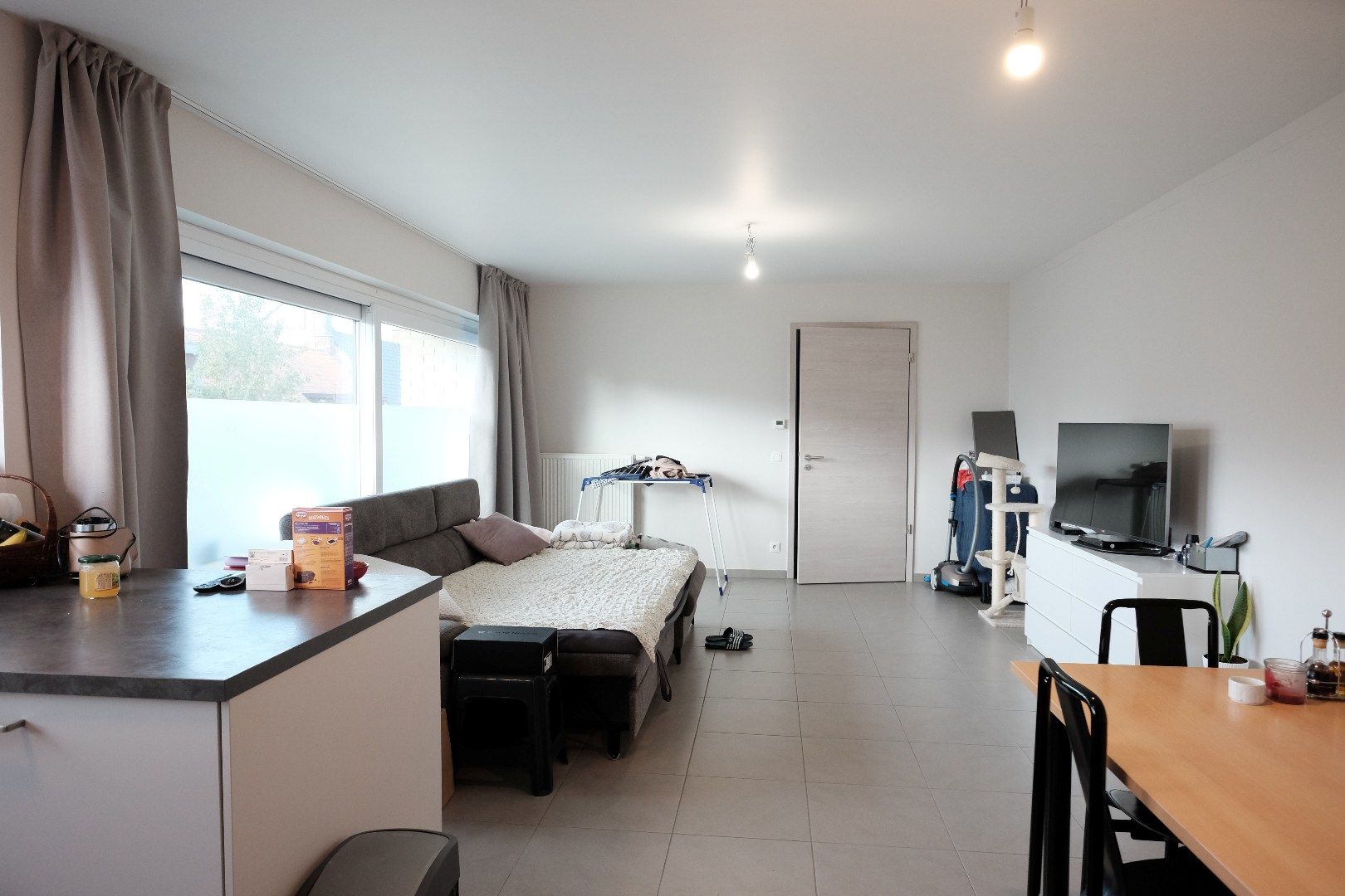 Appartement met garage en terras foto 3