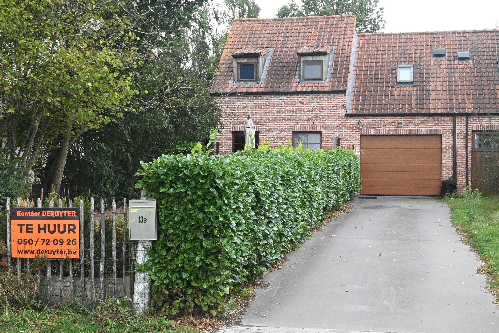 Landelijk gelegen woning met garage en tuin foto 2