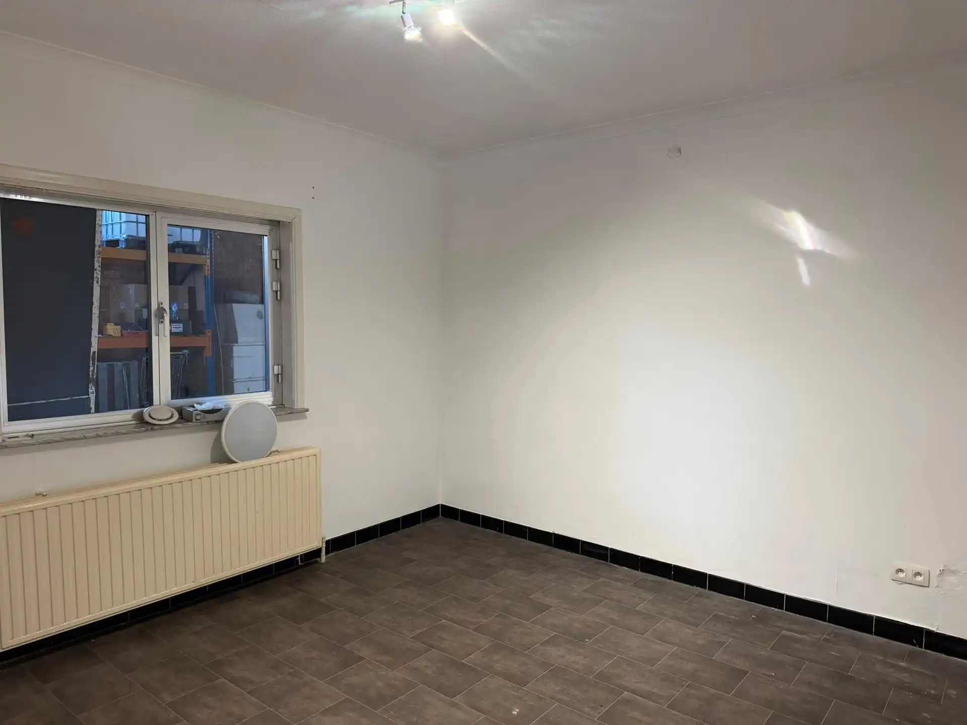 Te koop Zonhoven | bedrijfspand met woongedeelte op 14a00ca foto 9