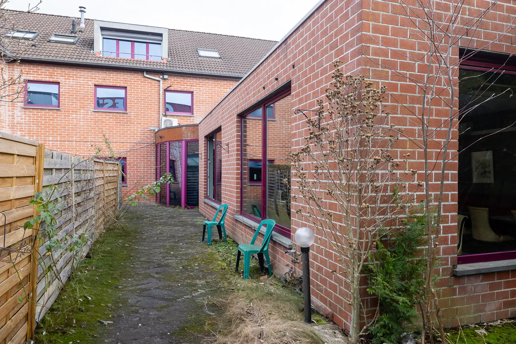 Ruim handelspand met appartement  foto 19