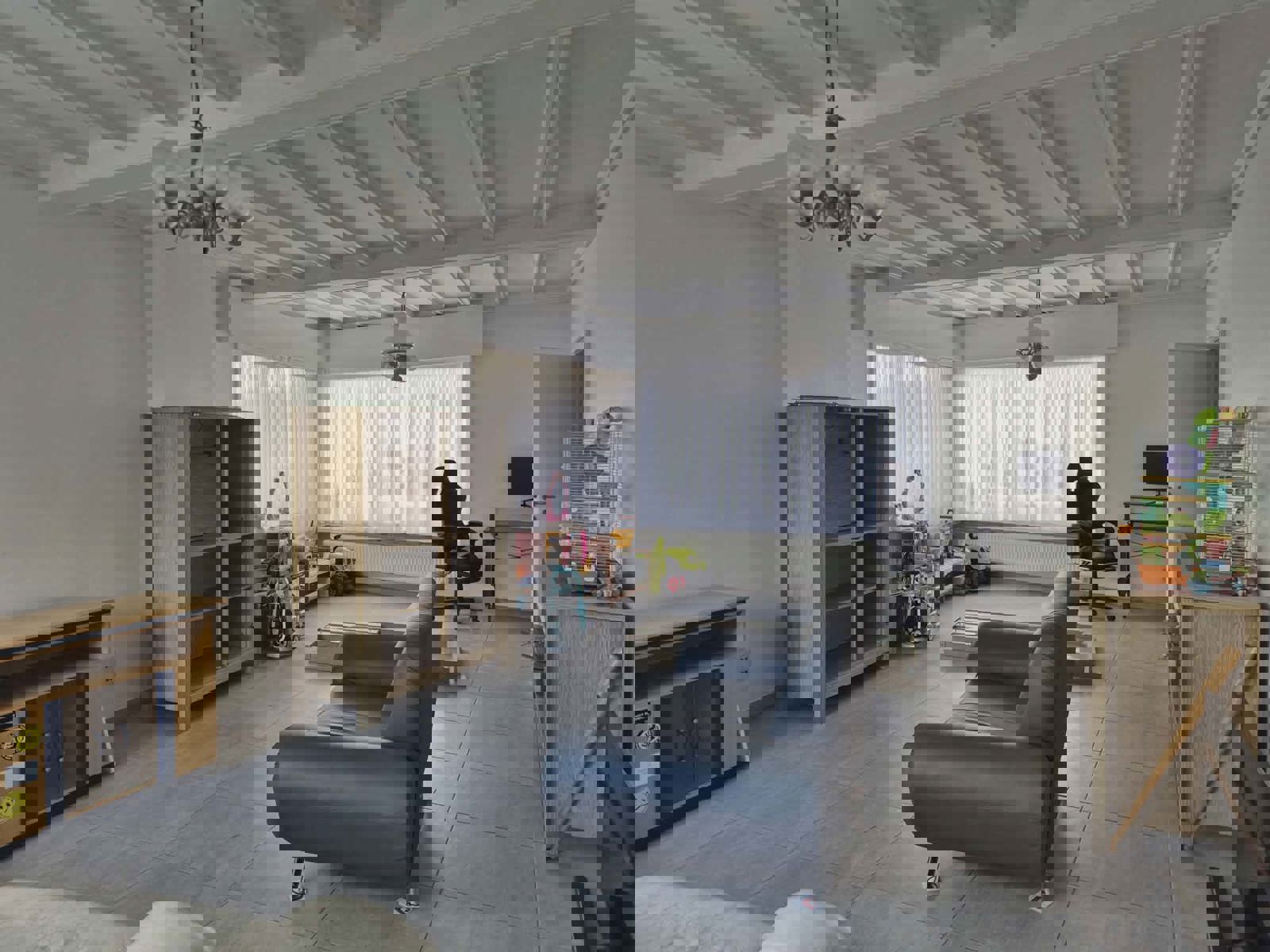 Halfopen bebouwing met ruime tuin en garage - IMPE foto 5