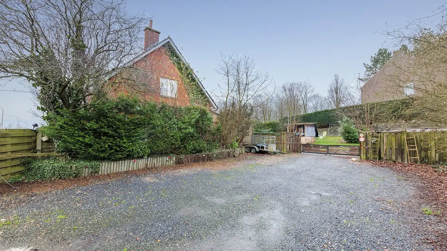 Goed gelegen pand / opbrengsteigendom met tuin te koop te Lubbeek foto 14