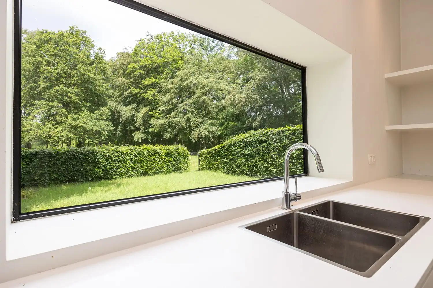 Karaktervolle pastorijwoning in een uniek, privatief woondomein met weelderige parktuin foto 20