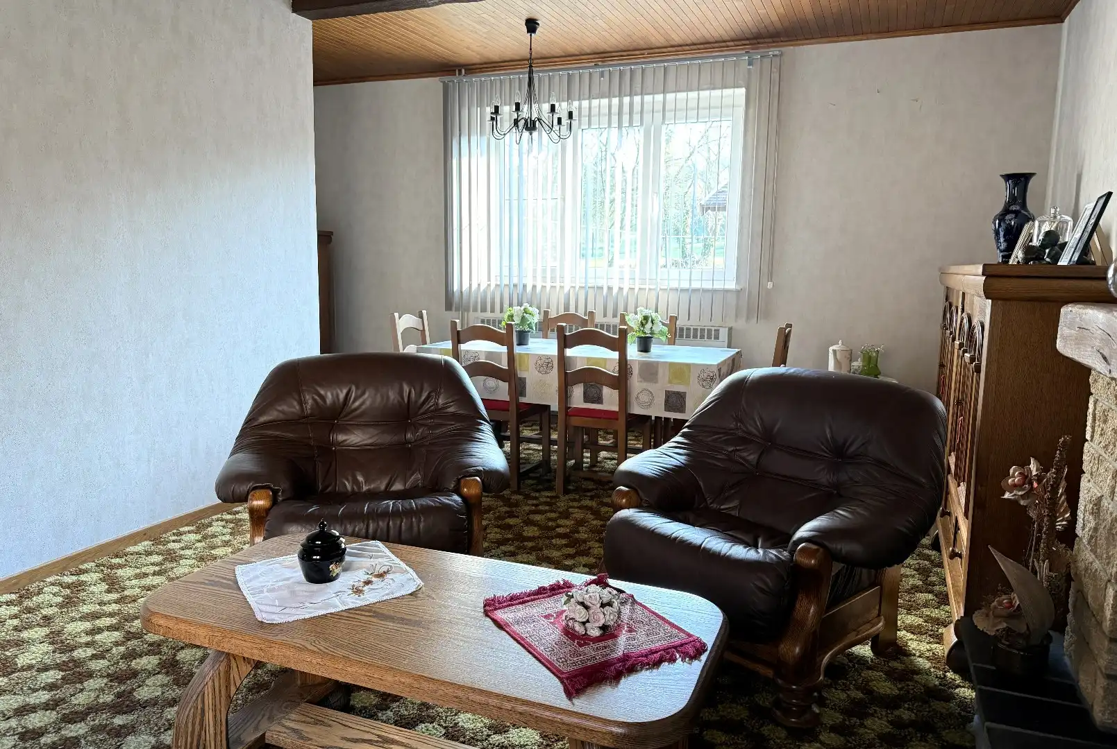 Rustig wonen tegenover het kasteel van Veulen,  en een eigen prachtige tuin/bouwgrond foto 6