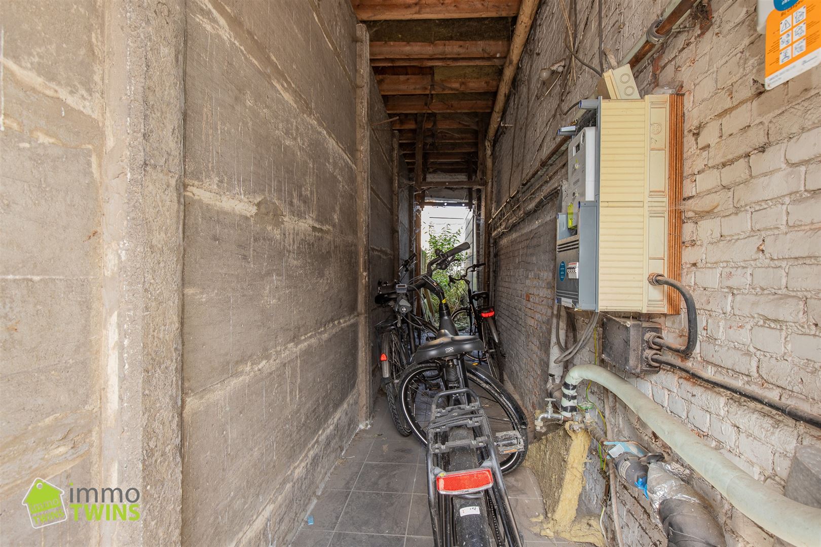 Instapklare woning met tuin, en inpandige garage te Appels (Dendermonde) foto 31