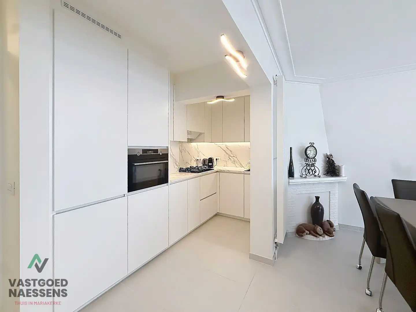 INSTAPKLAAR 2 SLPK APP MET ZIJDELINGS ZICHT OP ZEE foto 2