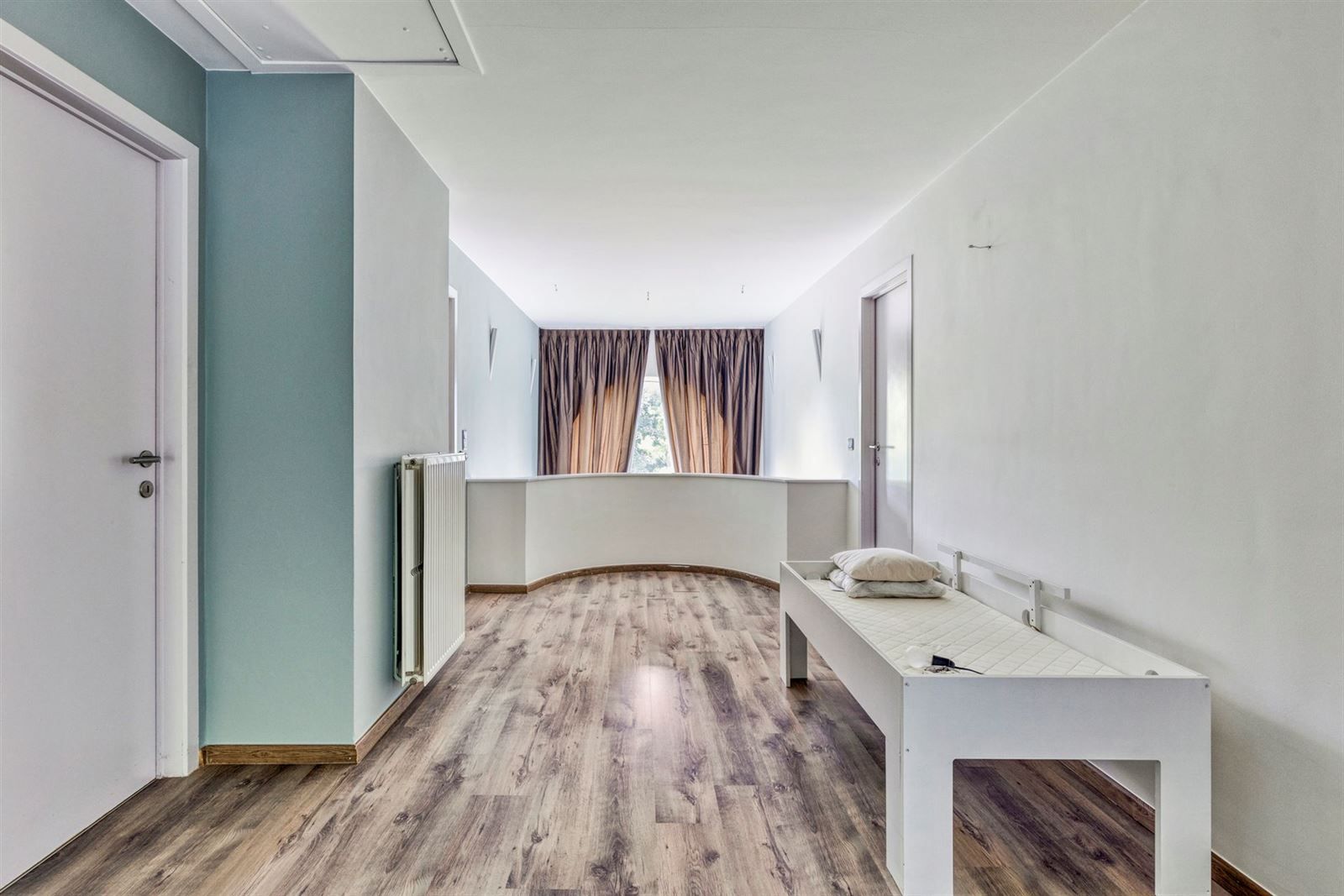 Ruime villa te huur op rustige locatie foto 18