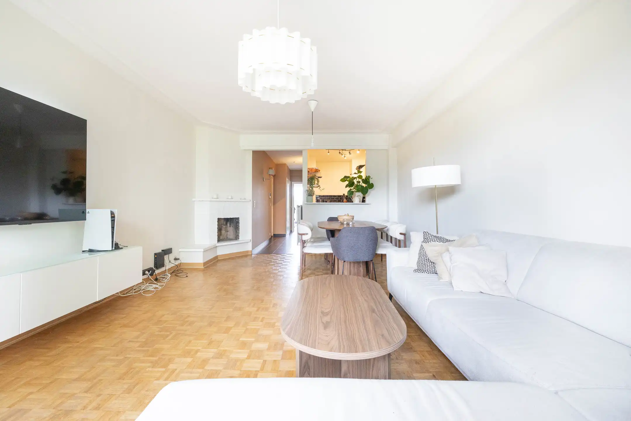 Prachtig appt met één slaapkamer vlak bij groene zones   foto {{pictureIndex}}