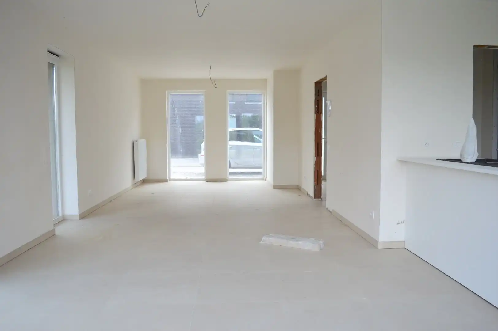 Instapklare woning met 3 slaapkamers en carport in kindvriendelijke ligging te Heule foto 3