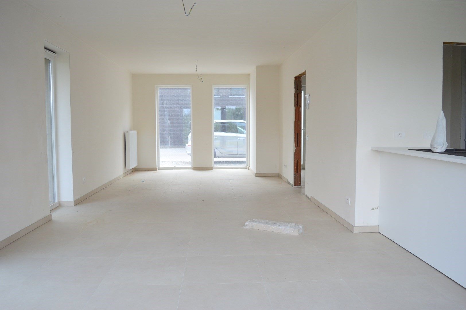 Instapklare woning met 3 slaapkamers en carport in kindvriendelijke ligging te Heule foto 3